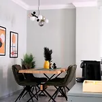 Apartment Your Happy Place - Flat In Skg