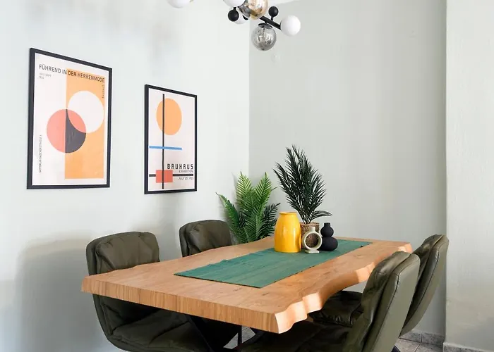 Your Happy Place - Flat In Skg Apartment