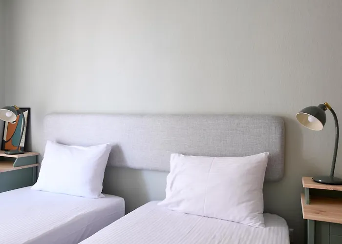 Your Happy Place - Flat In Skg