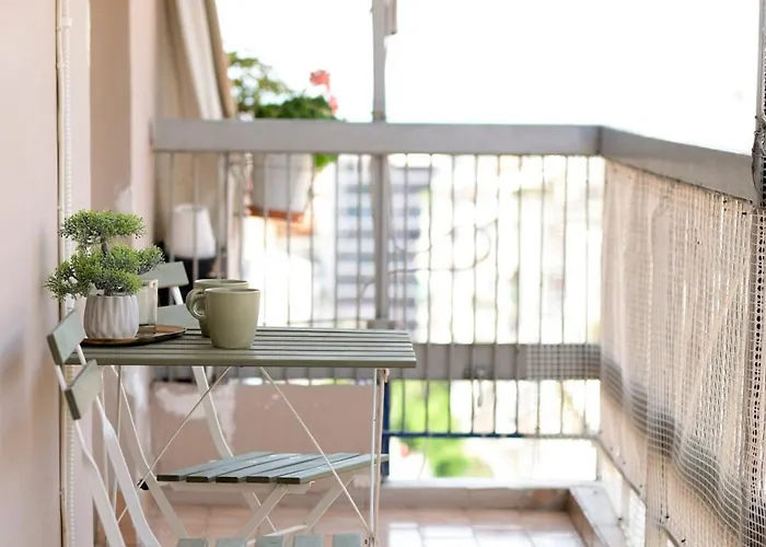 Your Happy Place - Flat In Skg *